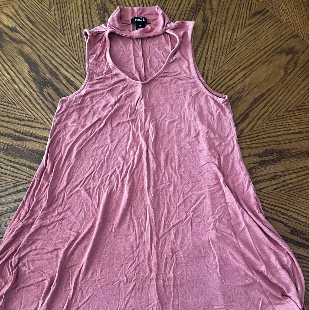 Key hole dress